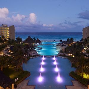 The Westin Lagunamar Ocean Resort Villas & Spa Cancun